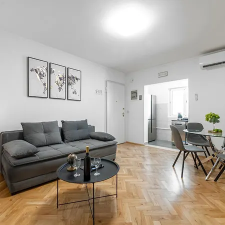 Petite Lapad Luxe - Bakery Basket And Free Parking *