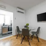 Petite Lapad Luxe - Bakery Basket And Free Parking Apartment