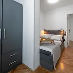 Petite Lapad Luxe - Bakery Basket And Free Parking Διαμέρισμα