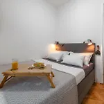 Petite Lapad Luxe - Bakery Basket And Free Parking *