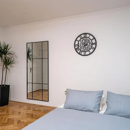 Apartment Knego With Parking