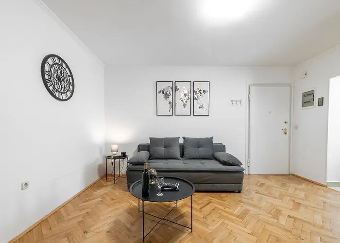 Apartment Petite Lapad Luxe - Bakery Basket And Free Parking