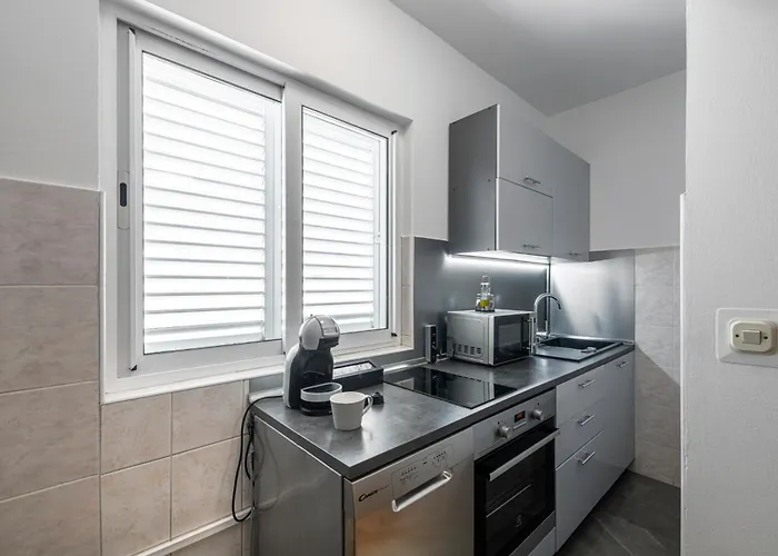 Petite Lapad Luxe - Bakery Basket And Free Parking