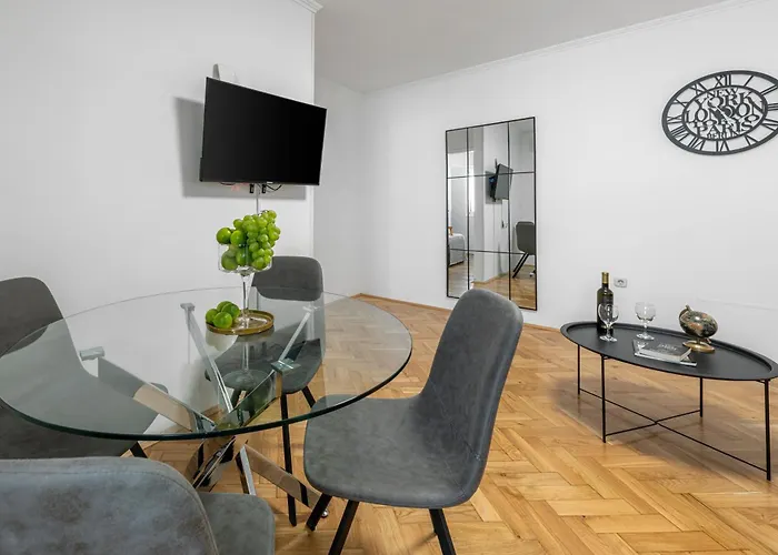 Petite Lapad Luxe - Bakery Basket And Free Parking *