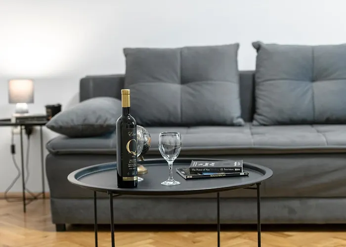 Apartment Petite Lapad Luxe - Bakery Basket And Free Parking