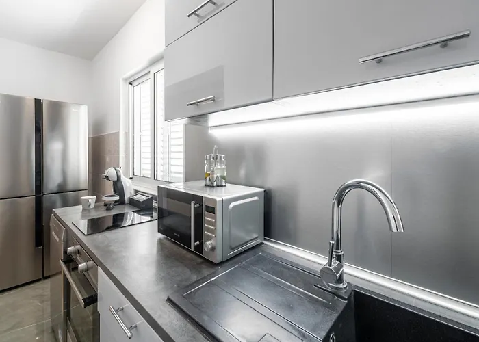 Apartment Petite Lapad Luxe - Bakery Basket And Free Parking *