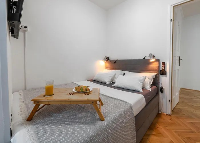 Apartment Petite Lapad Luxe - Bakery Basket And Free Parking *