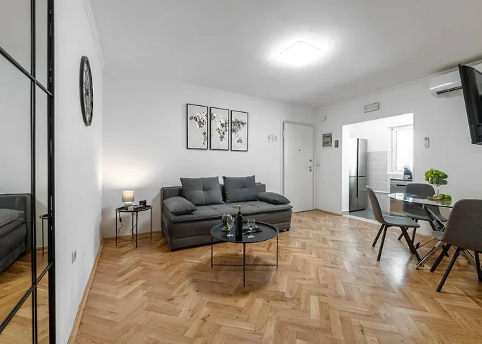 Petite Lapad Luxe - Bakery Basket And Free Parking *