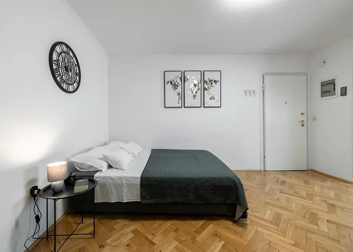 Petite Lapad Luxe - Bakery Basket And Free Parking Apartment