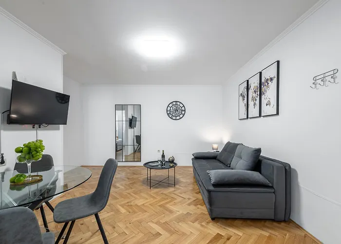 Apartment Petite Lapad Luxe - Bakery Basket And Free Parking