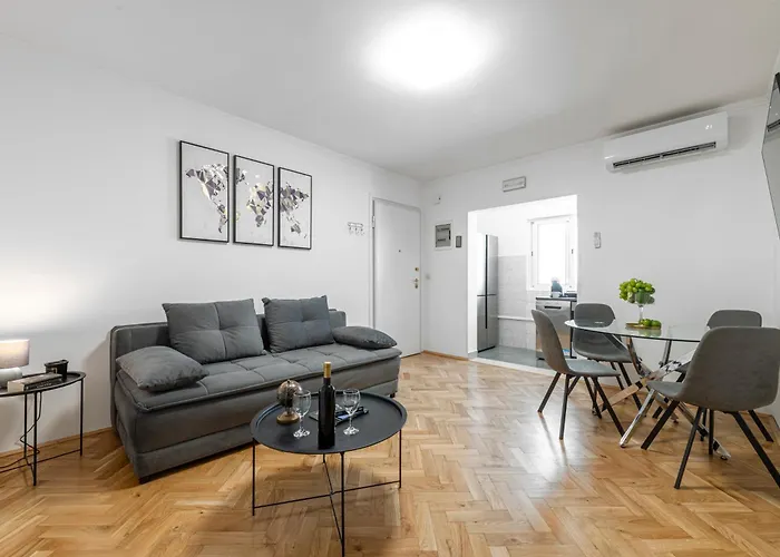 Petite Lapad Luxe - Bakery Basket And Free Parking *